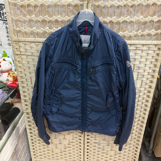 3/100 정품 몽클레어 리로이 바람막이 팝니다