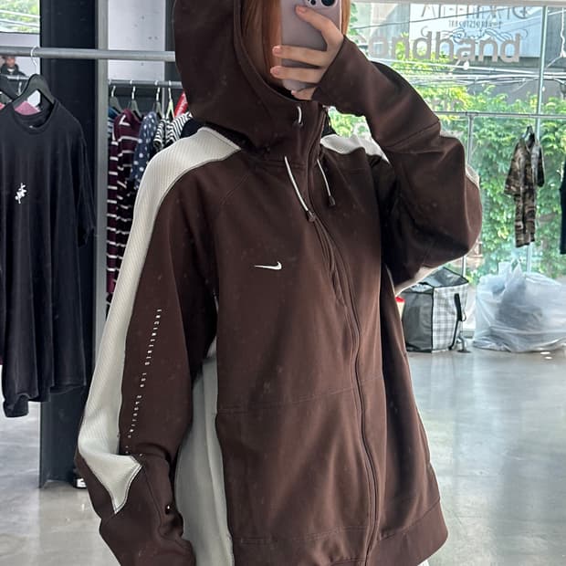 나이키 올드스쿨 핸드워머 테크팩 후드집업 초코바닐라