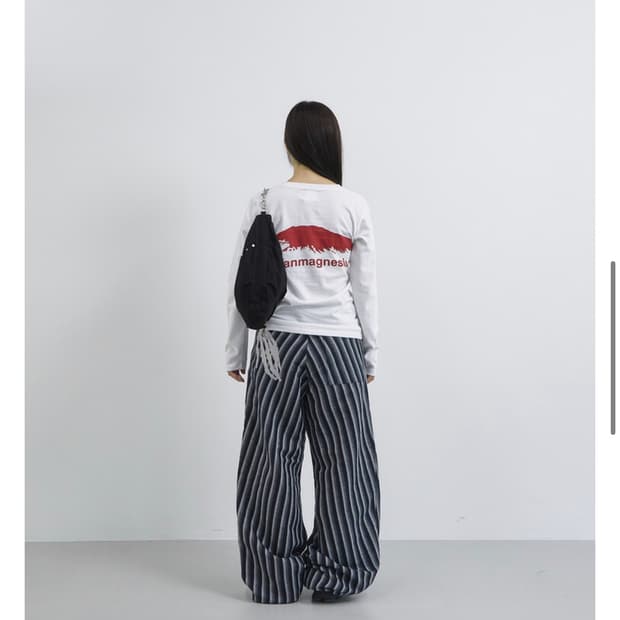 탄산마그네슘 손뼈 사선 팬츠 블루 컬러 새상품