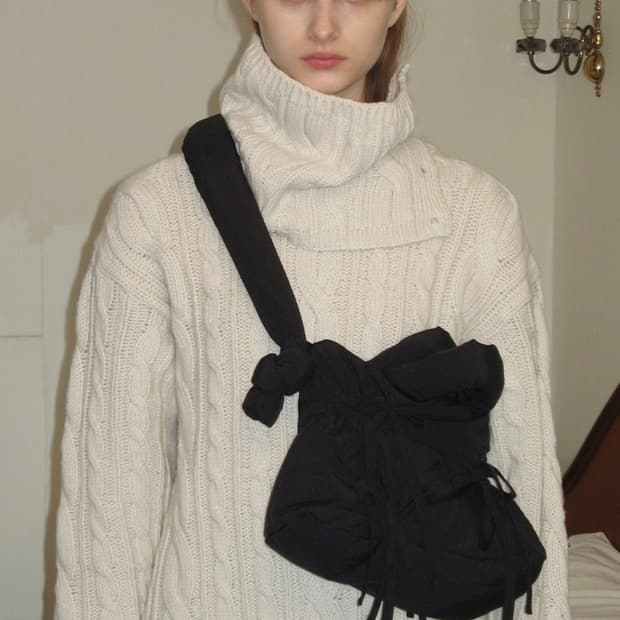 시눈 패딩백 SMORE PADDING BAG