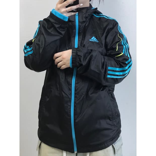 아디다스 트레이닝 바람막이 100