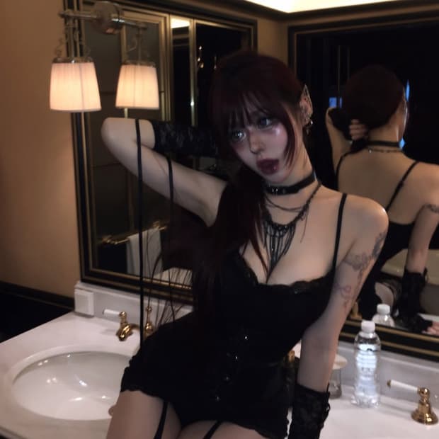 Angelicvirgins race heroin dress
