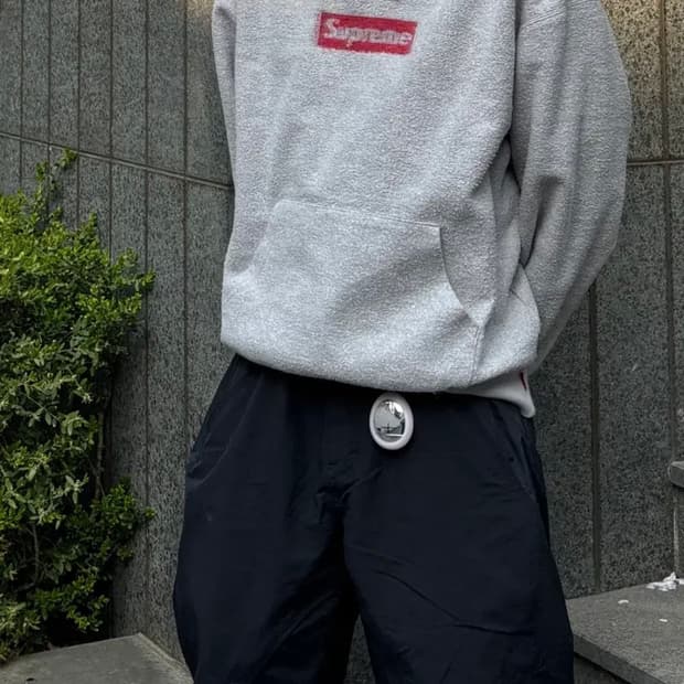 슈프림 인사이드아웃 후드티