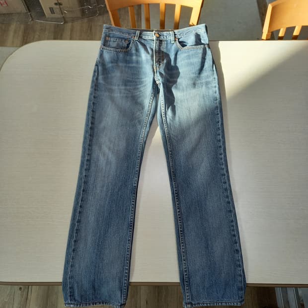 32 리바이스551 워싱 슬림일자진 32-293