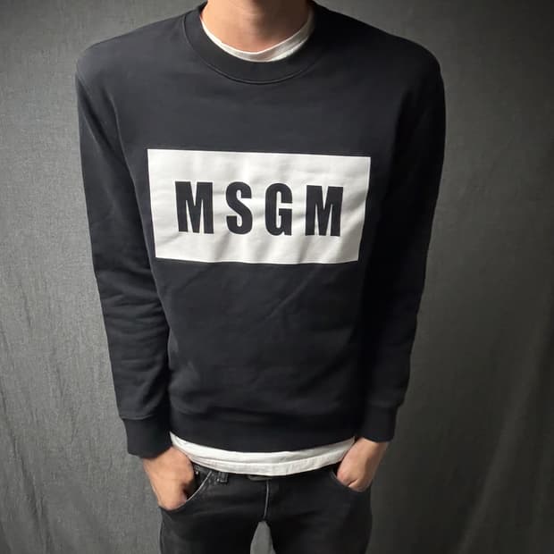 msgm 블랙 맨투맨
