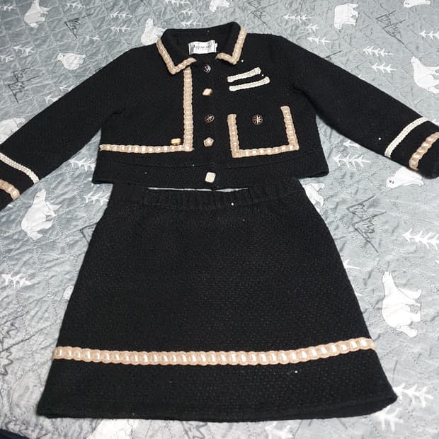 AIQIMIAO 크롭 트위드 셋업 (크롭자켓 스커트) 블랙 (F)