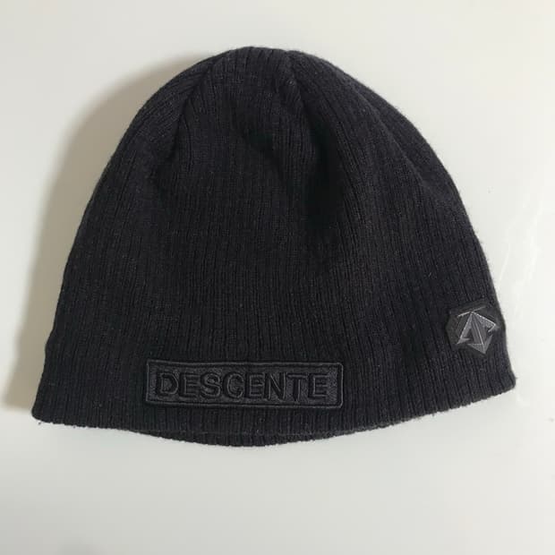 데상트 방한 숏비니