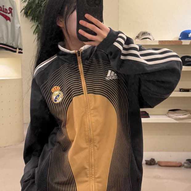 ▪️00s 아디다스 레알마드리드 레트로 풋볼 트레이닝 자켓 U28