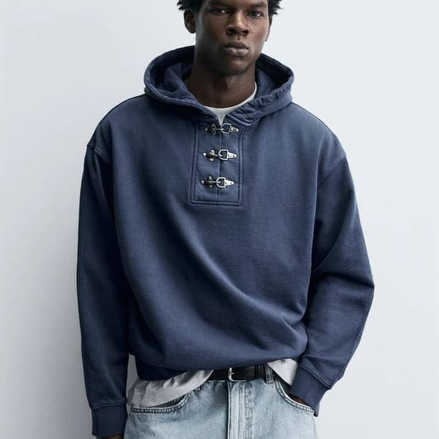 자라 토글 버튼 후드 스웨트셔츠 구매합니다!!!!!!!