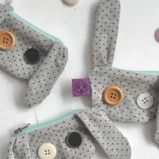 인앤양인하모니 팝업 기프트 버니 파우치