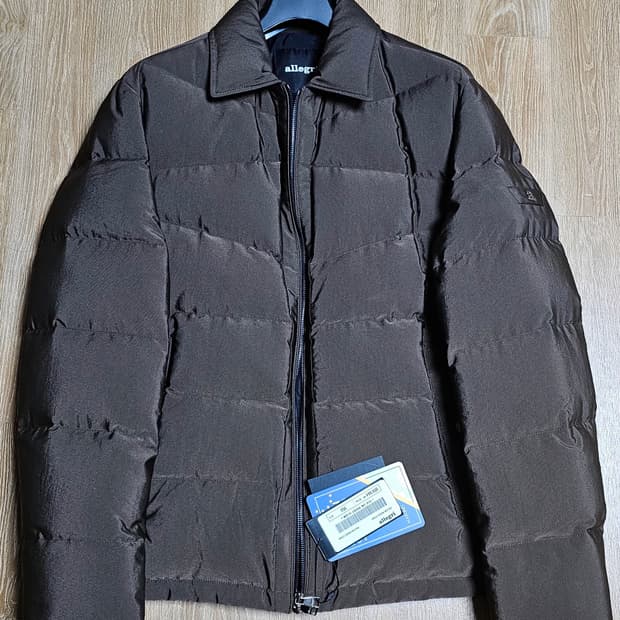 [새상품]알레그리 24FW 다크브라운 구스다운패딩 54사이즈