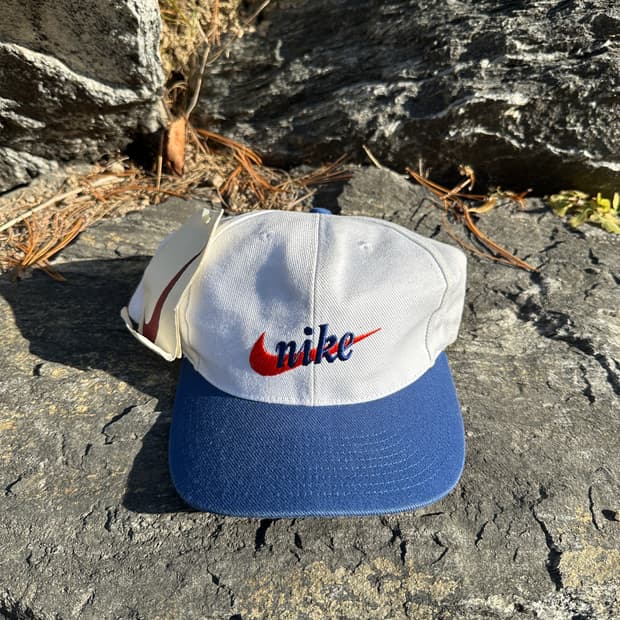 vintage 90's nike cap deadstock