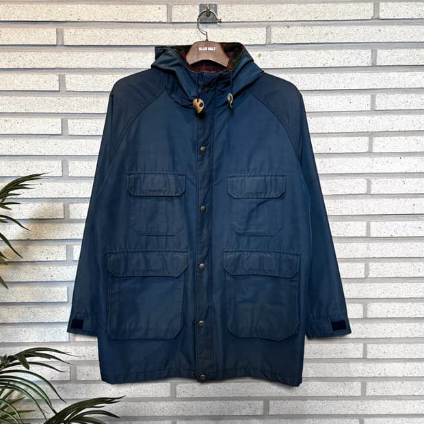 Woorlich 울리치 후드 마운틴파카 멀티포켓 체크기모 디테일 블루