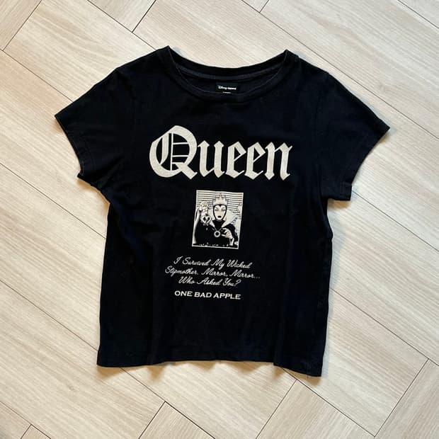 [DISNEY X MOUSSY] queen black t shirt