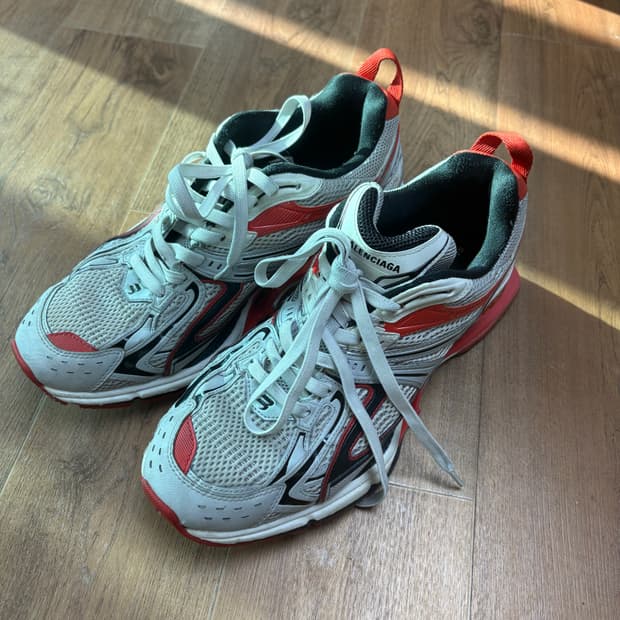 발렌시아가 엑스팬더 43 레드