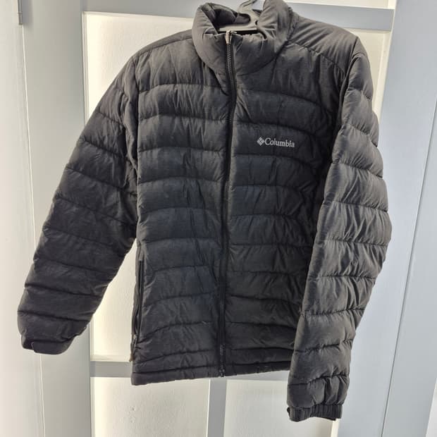 콜롬비아 구스경량패딩 100사이즈 팝니다