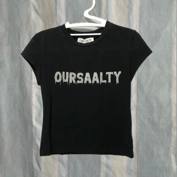 아우어솔티 Glitter Saalty Slim T-shirt