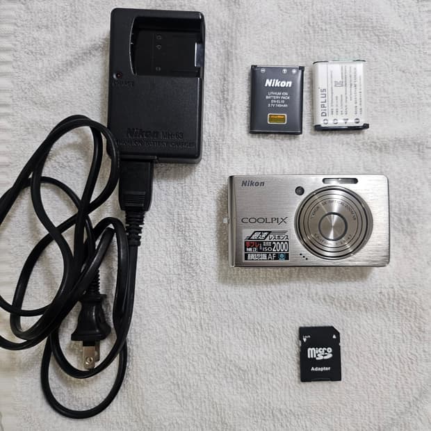 니콘 쿨픽스 s500 빈티지 디카