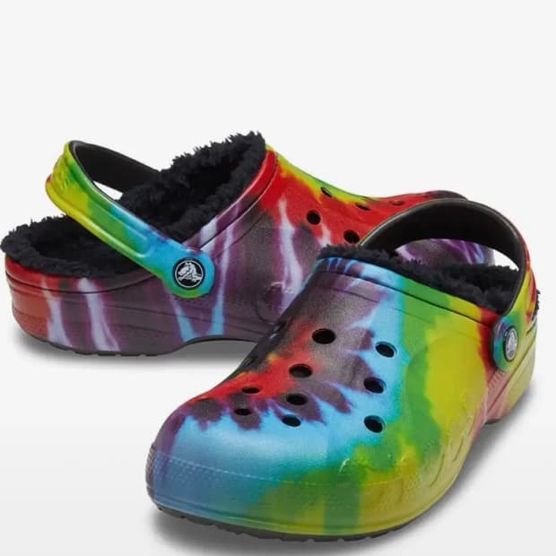 크록스 바야 타이 다이 털 슬리퍼 250 새상품