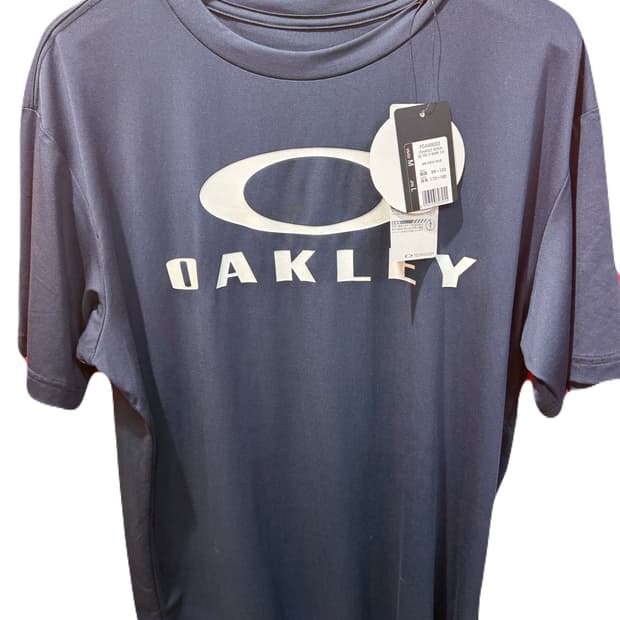 Oakley 반팔 티셔츠