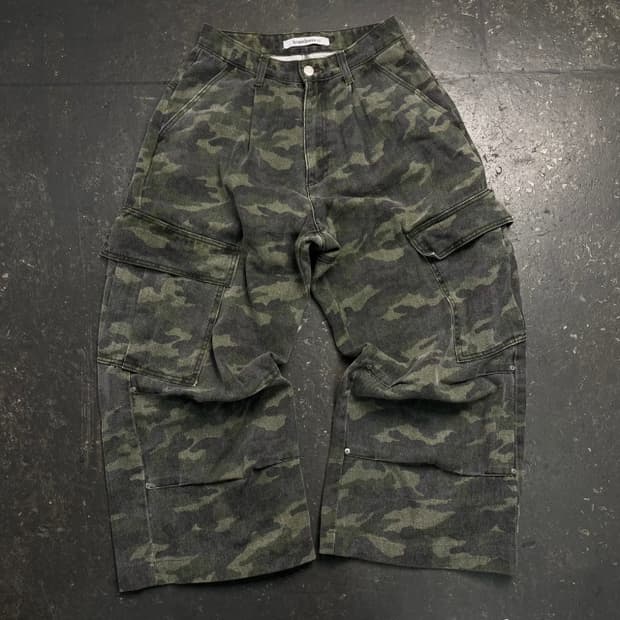 xs 어반드레스 카모 카고팬츠 