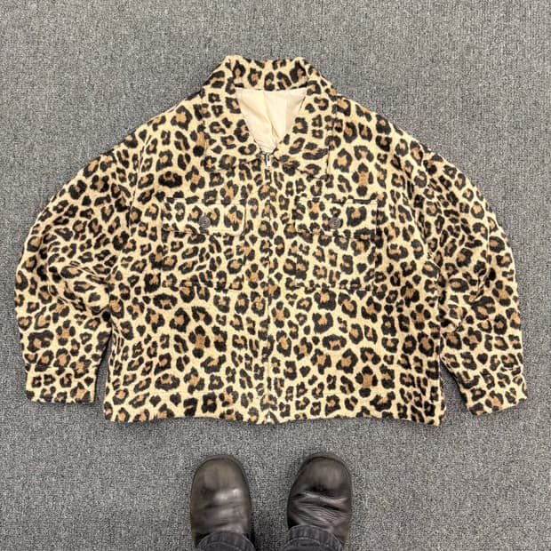 japanese vintage 레어파드 패턴 크롭자켓