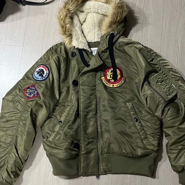 팀코믹스 ma-1 점퍼 카키 S size 새상품