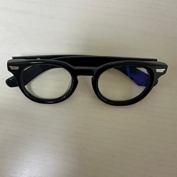 파이살론 REVEAL 22 BLACK