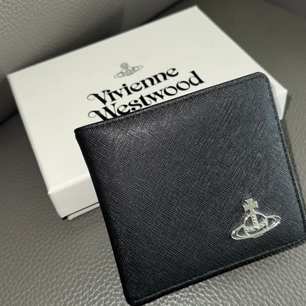 비비안 웨스트우드 코인 포켓 더비 빌 폴드 지갑 블랙 팝니당
