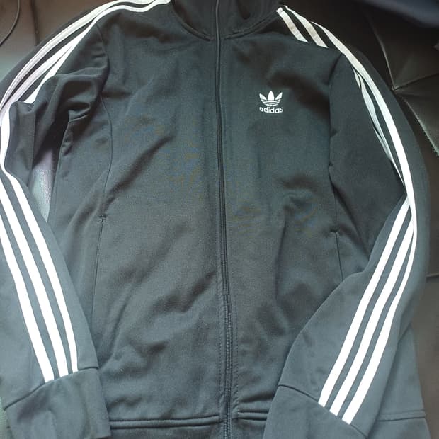 아디다스 유로파 트랙탑 블랙 105