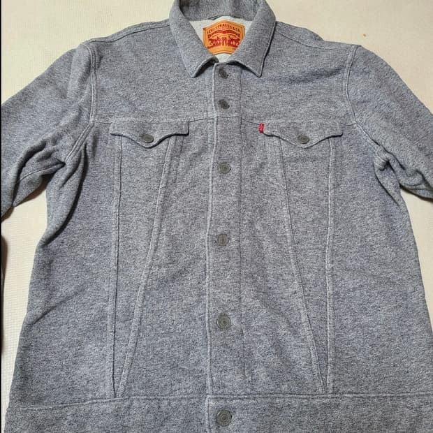 리바이스 자켓 싸게팔아요