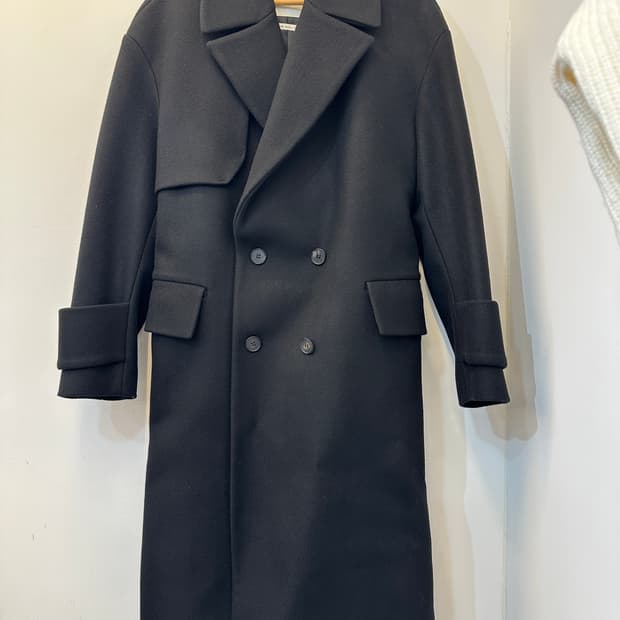 M) 벨리에 블랙 더블 코트