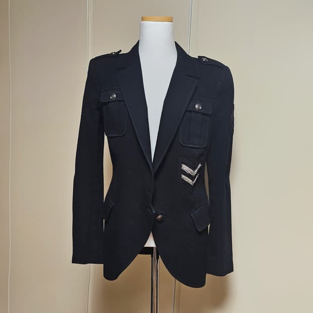 PIERRE BALMAIN피에르 발망
 여성 진 자켓(블랙)