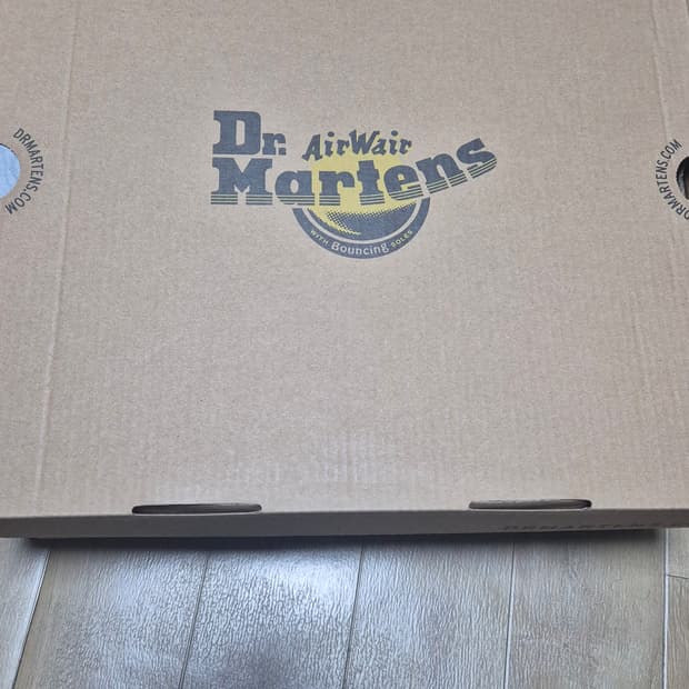 닥터마틴 1460 8홀 가우초 브라운 270