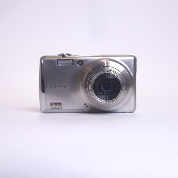 후지필름 파인픽스 F70 EXR (이체 시 2만원 할인)
