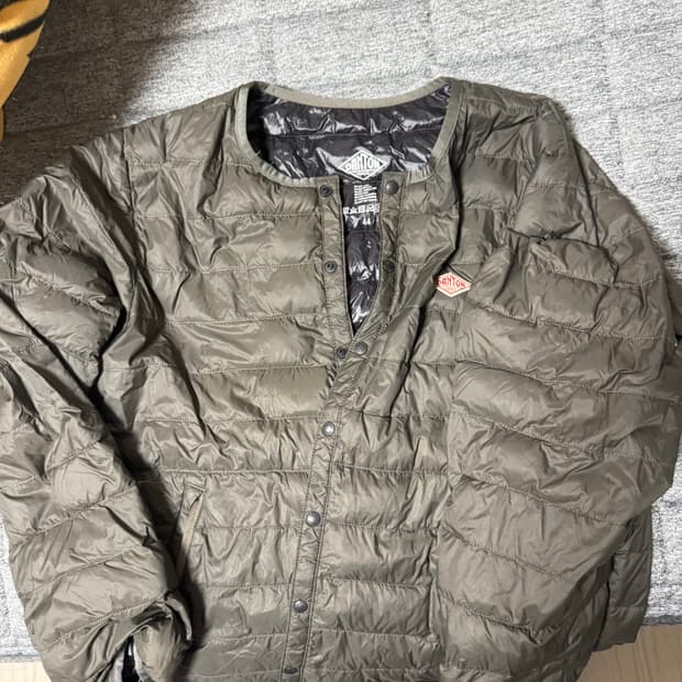 단톤 경량패딩 44