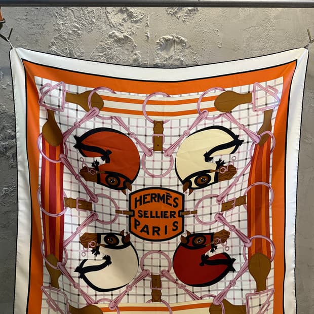 에르메스 까레 90 실크 스카프