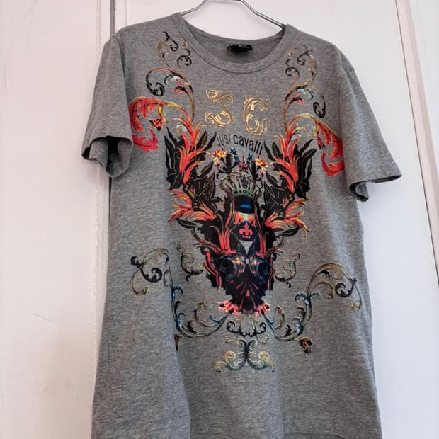 Vintage Just Cavalli Round t