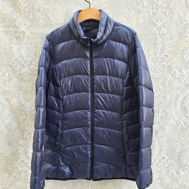 도트 경량 패딩 파우치 포함