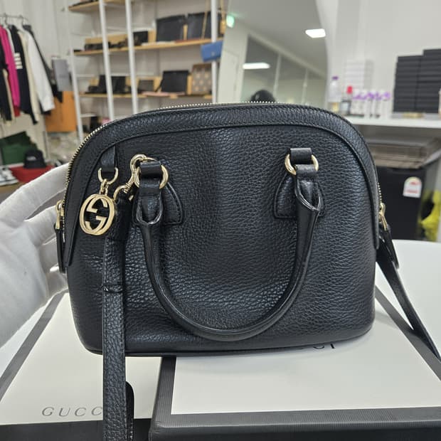 [A급컨디션]구찌 인터로킹 숄더백