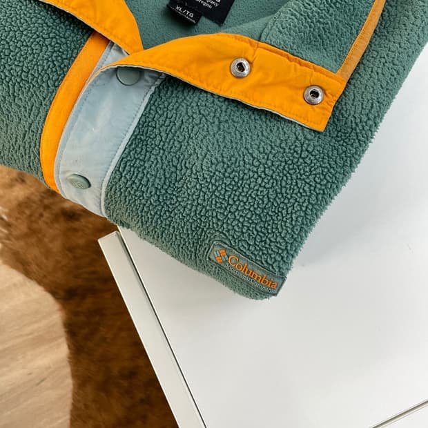 콜럼비아 그린 풀오버 플리스