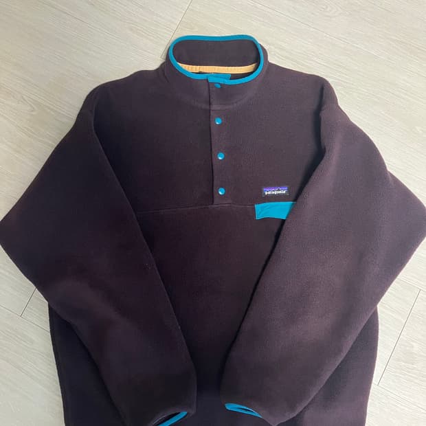 파타오니아 신칠라 L사이즈 옵시디안 플럼