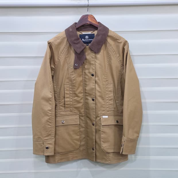 아쿠아스큐텀 코듀로이 카라 헌팅자켓- 우먼프리