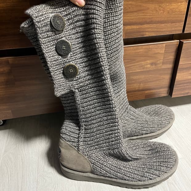 어그 카디 니트 부츠 