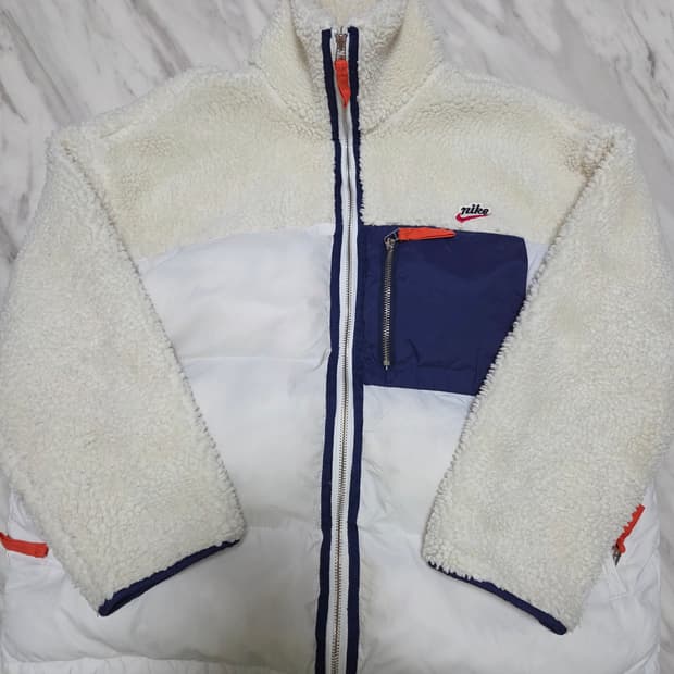 나이키 여성 쉐르파 패딩 자켓