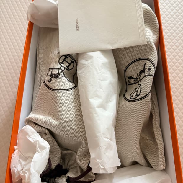 새상품 ) 에르메스 산토리니 샌들