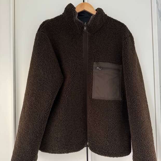 Uniqlo U Reversible Sherpa Brown