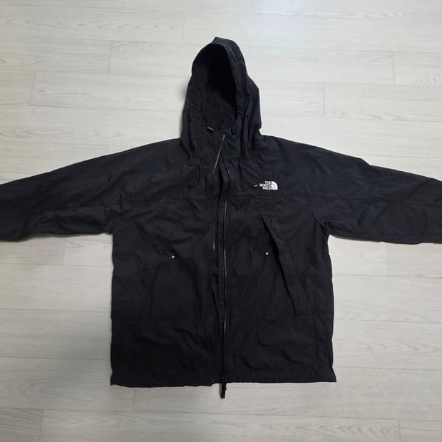 노스페이스 냉감 바람막이 L사이즈