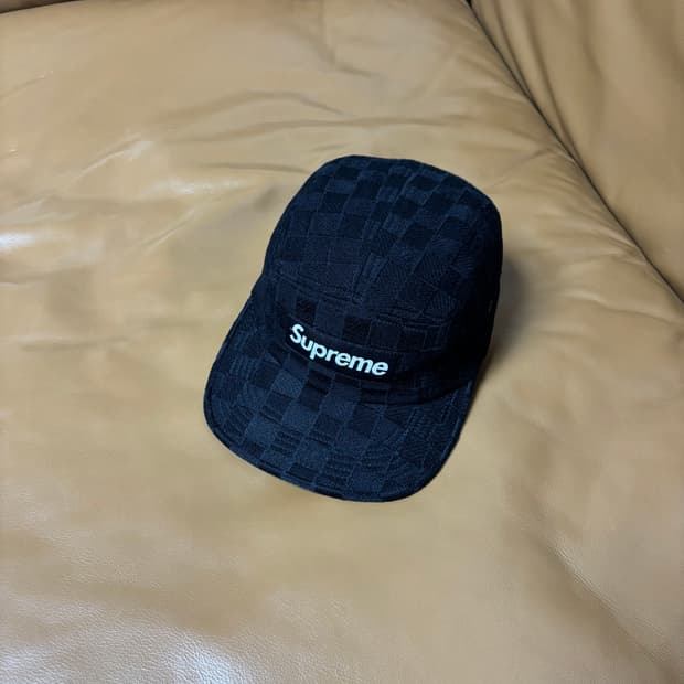 Supreme 슈프림 체커보드 블랙 캠프캡 모자 (Black)