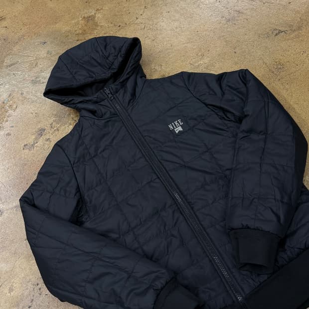 [정품/S] 나이키 퀼팅 후드 양면 패딩 블랙 b10